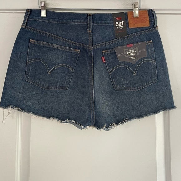 Levi’s 501 Short Silver Lake Medium Wash - 32 - Picture 6 of 6